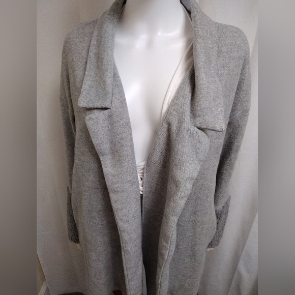 Zara Sweater Jacket - Picture 3 of 6